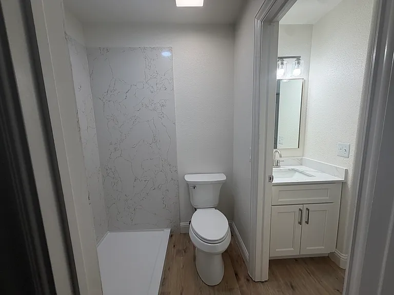 397 Eldridge Ave — Photo 7