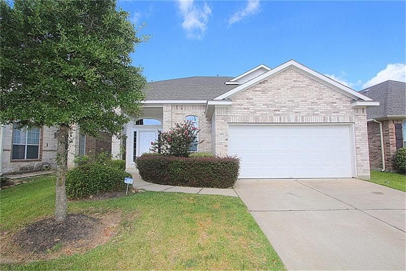 1st image of 6422 Applewood Forest Dr