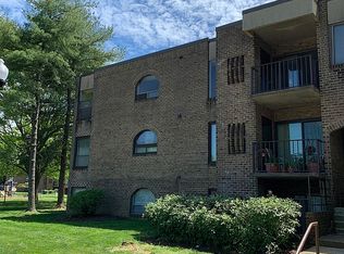 22 Silverwood Cir APT 12, Annapolis, MD 21403