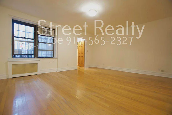 Rented by Street Realty Brokerage LLC | media 2