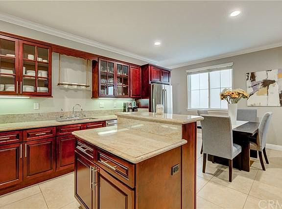 4th image of 3951 W 226th St