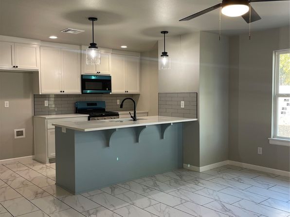 tulsa-oklahoma-458404124 picture