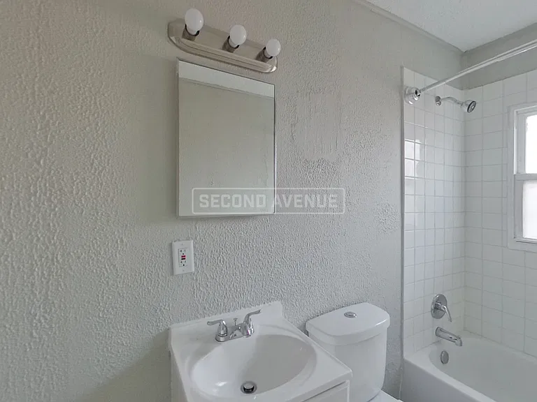 3636 N Whittier Pl — Photo 14