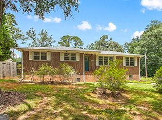 119 Country Club Dr, Forsyth, GA 31029