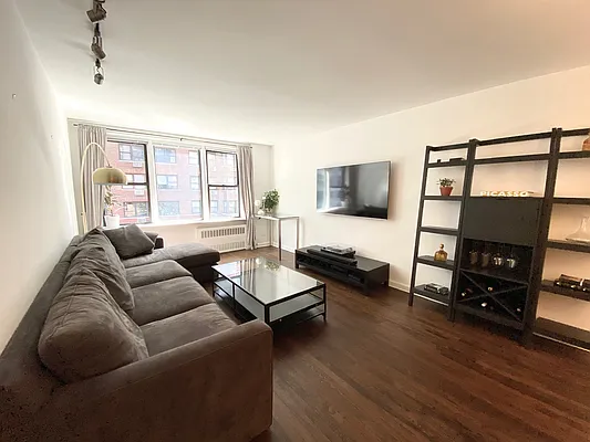 Rented by JBM Living LLC | media 1