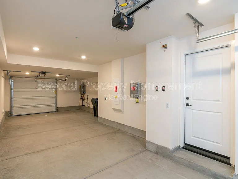 2126 Senita Dr — Photo 22