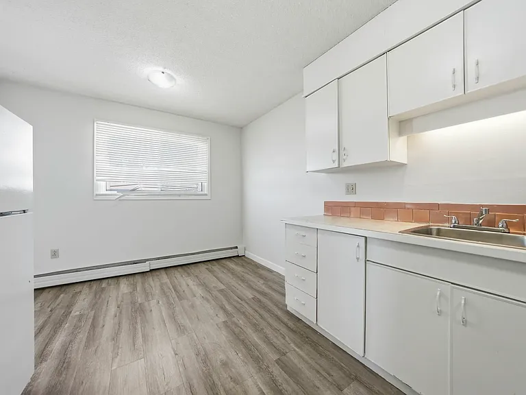 37 Sheppard St #106 — Photo 9