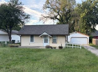 620 NE Aurora Ave, Des Moines, IA 50313