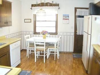 4th image of 2511 Crestline Dr