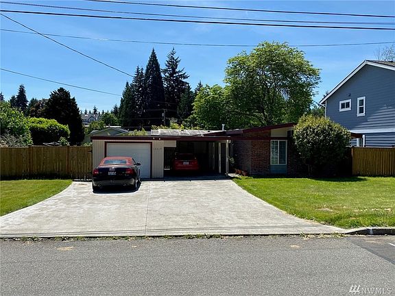 2nd image of 16019 SE 8th St