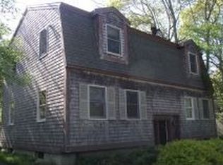 55 Howard St, Tisbury, MA 02568