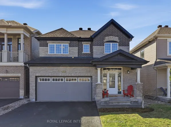 525 Yellow Birch St, Ottawa, ON K1W 0J3