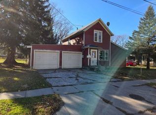 1412 Bush St, Red Wing, MN 55066
