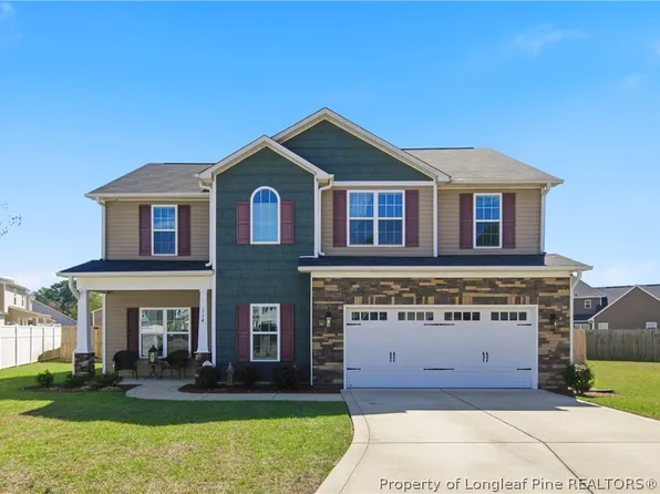114 Cloverwood Ln, Raeford, NC 28376