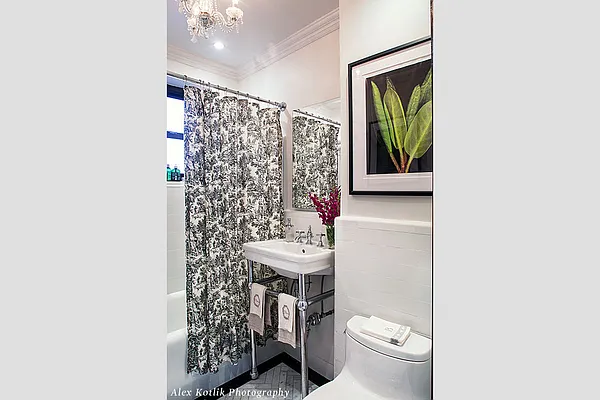 Sold by Stribling | media 24