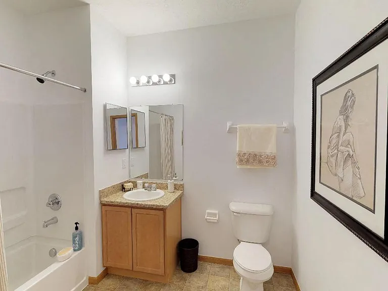 2 Bedroom 1 Bathroom Model