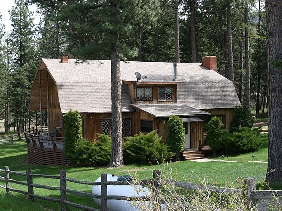 4th image of 15485 Thayer Dr