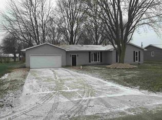 2087 S Packerton Rd, Winona Lake, IN 46590