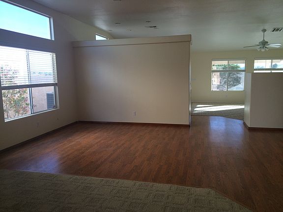 3rd image of 8081 Petunia Flower Way