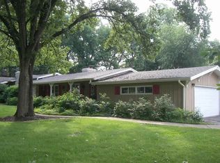 2030 Glenview Rd, Rockford, IL 61107