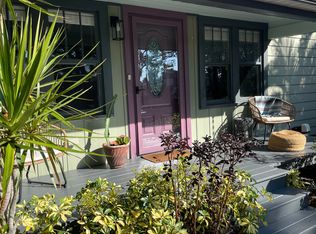 1461 27th Ave N, Saint Petersburg, FL 33704
