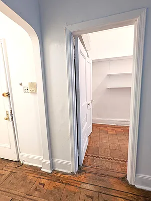 Rented by Manhattan Spaces | media 6