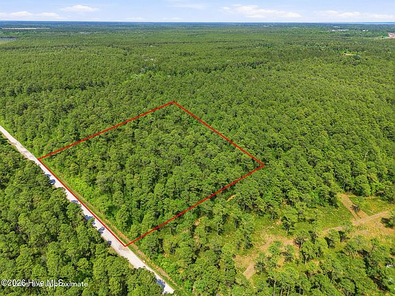 3rd image of 7604 Plantation Road