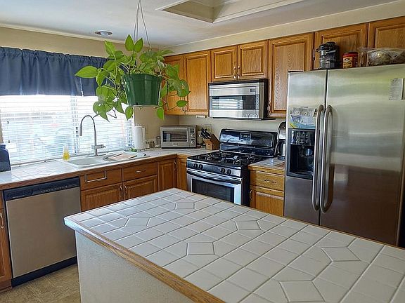 Island Kitchen