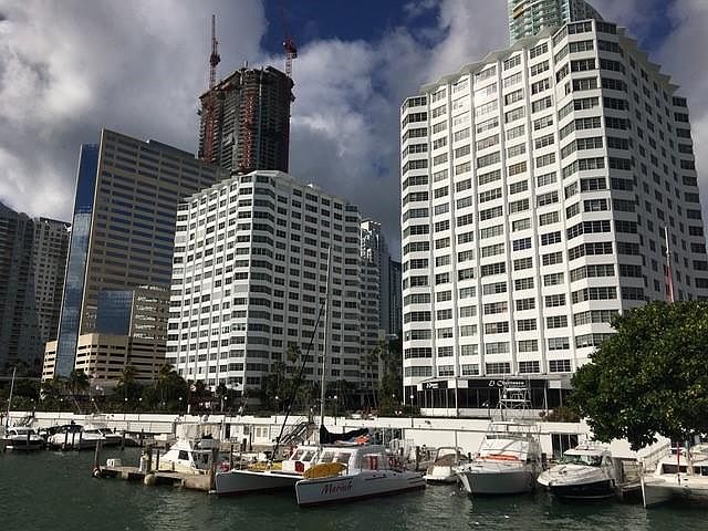1st image of 905 Brickell Bay Dr APT 402