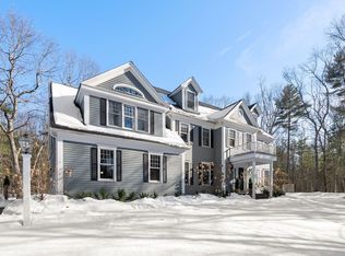 17 Boyden Rd, Medfield, MA 02052