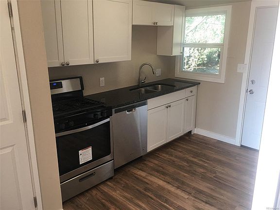 2nd image of 403 16th Avenue Ct