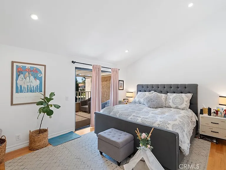 23034 Park Sorrento — Photo 17