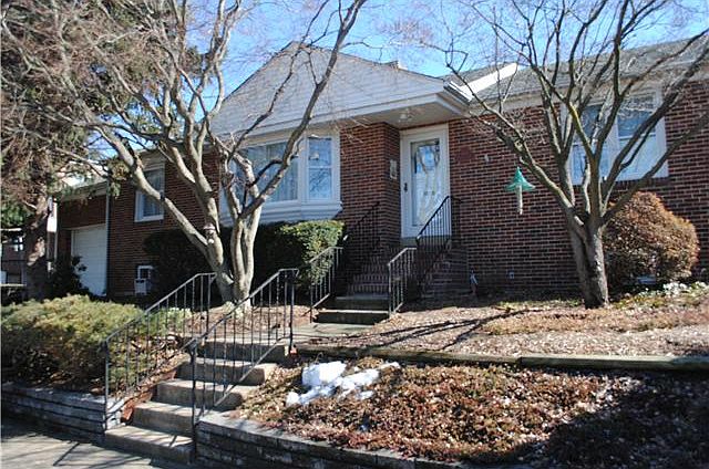 1st image of 1602 Saulsbury Ave