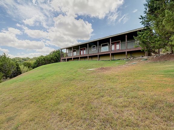 4th image of 21300B Crestmont