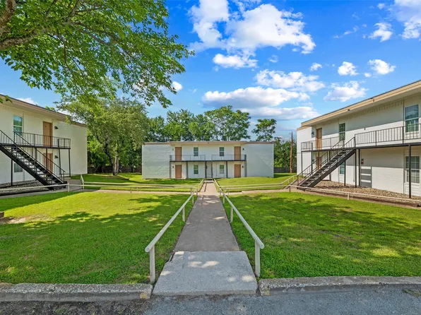 312 W Rentz St, Weatherford, TX 76086