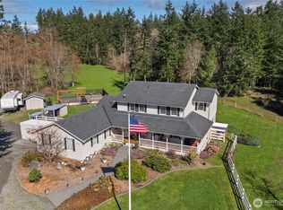 1870 Cloud Way, Oak Harbor, WA 98277
