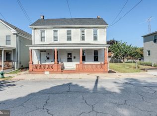 1037 & 1037-1/2 Spruce St, Hagerstown, MD