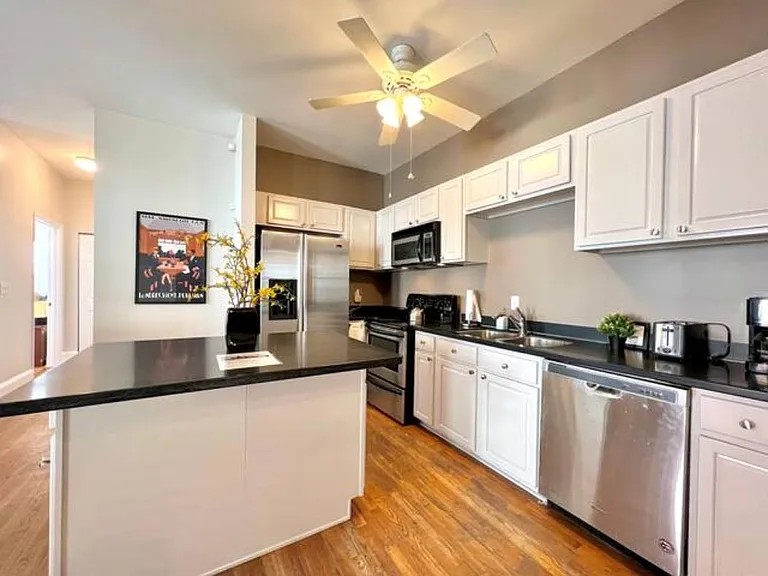 561 Pryor St SW #4 — Photo 5