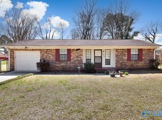 4401 Oakwood Rd NW, Huntsville, AL 35810
