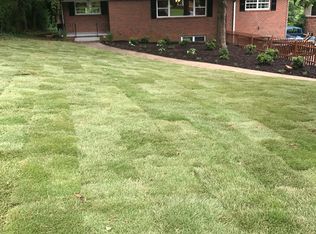 2424 Green Forrest Dr, Decatur, GA 30032