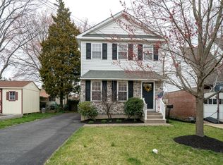 3160 Roberts Rd, Aston, PA 19014