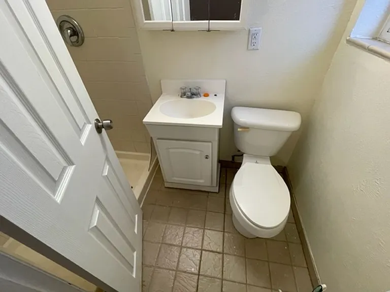 387 S Queen Cir — Photo 15