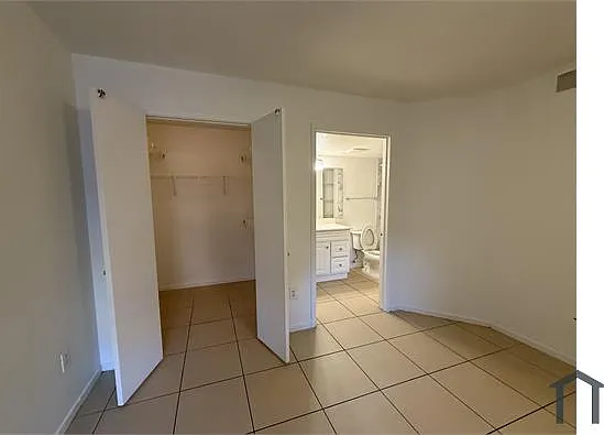 8101 W Flamingo Rd — Photo 5