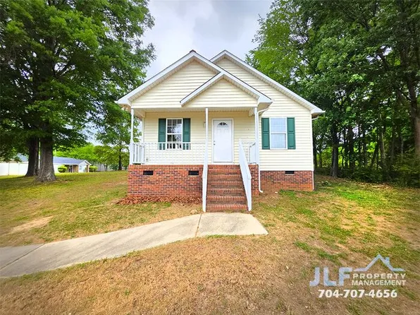 1645 Bernard Ave, Kannapolis, NC 28083