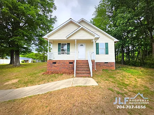 1645 Bernard Ave Photo 1