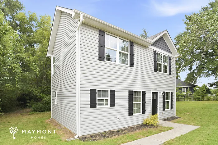 3 bed, 2.5 bath, 1200 sqft, $1,695 — Photo 2