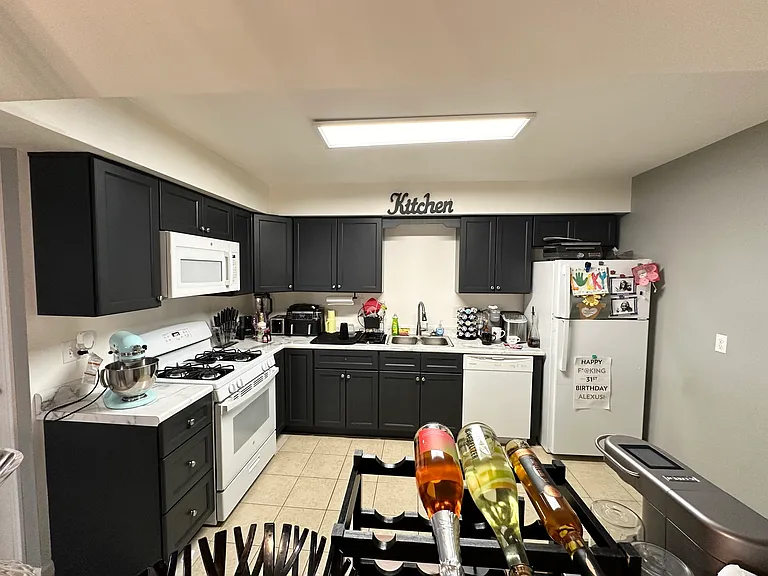 2390 Bicentennial Ave #4 — Photo 6