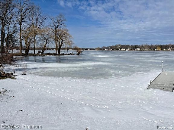 3rd image of 3478 Loon Lake Ct