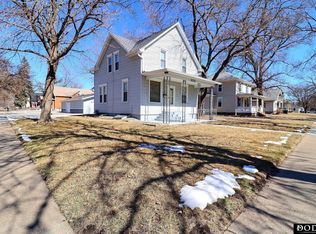 300 E 12th St, Fremont, NE 68025