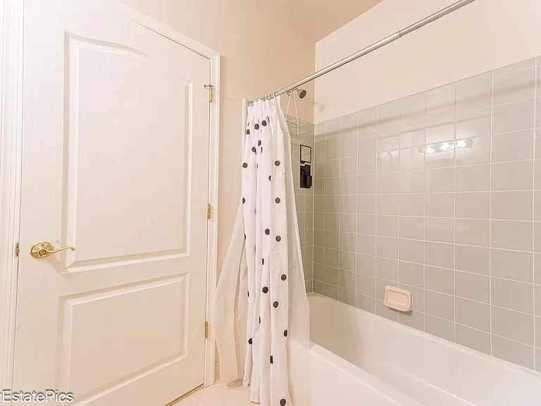 26168 Fieldstone Dr #100 — Photo 26